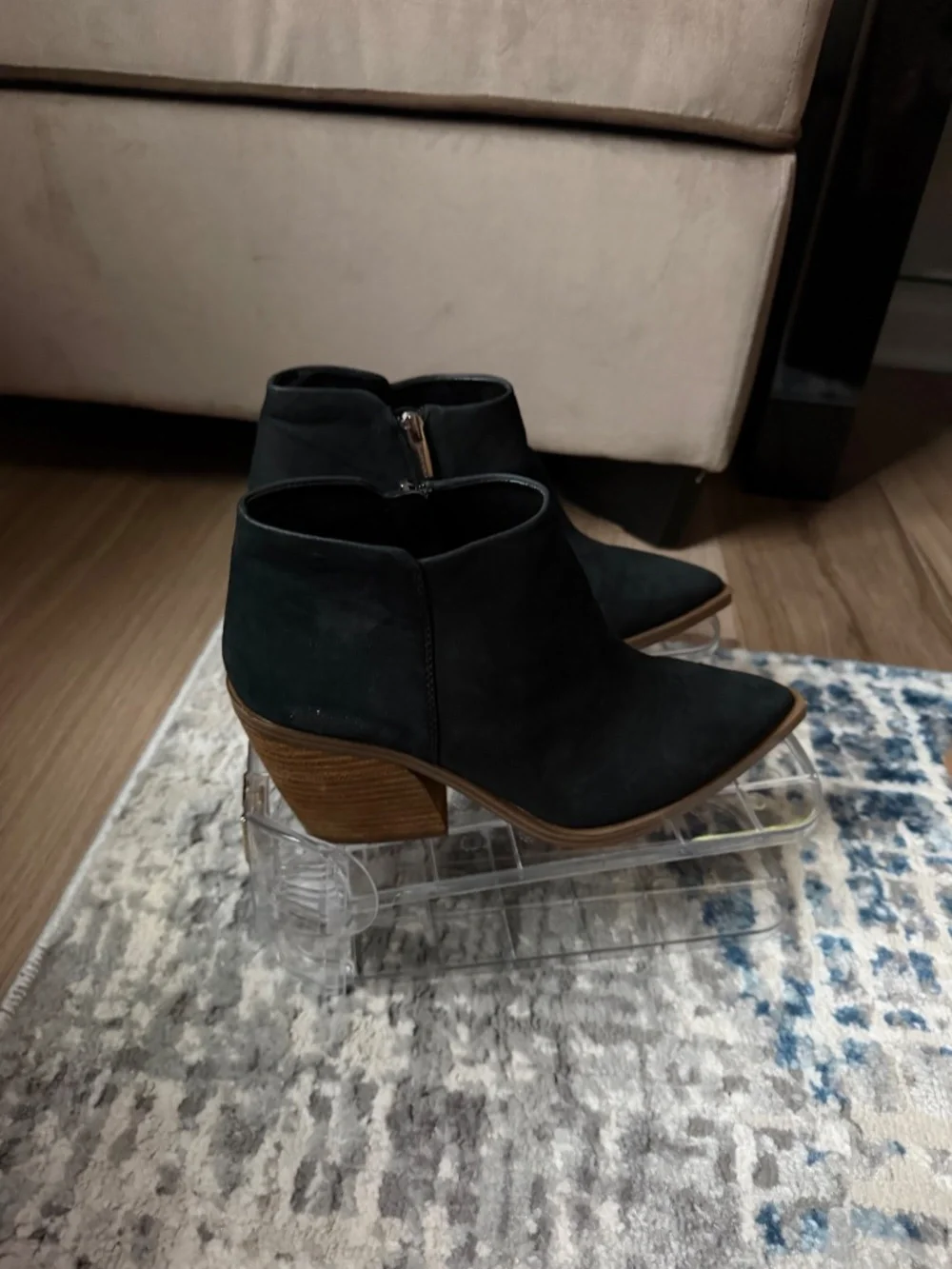 Vince Camuto Geeanne Ankle Boots - Black